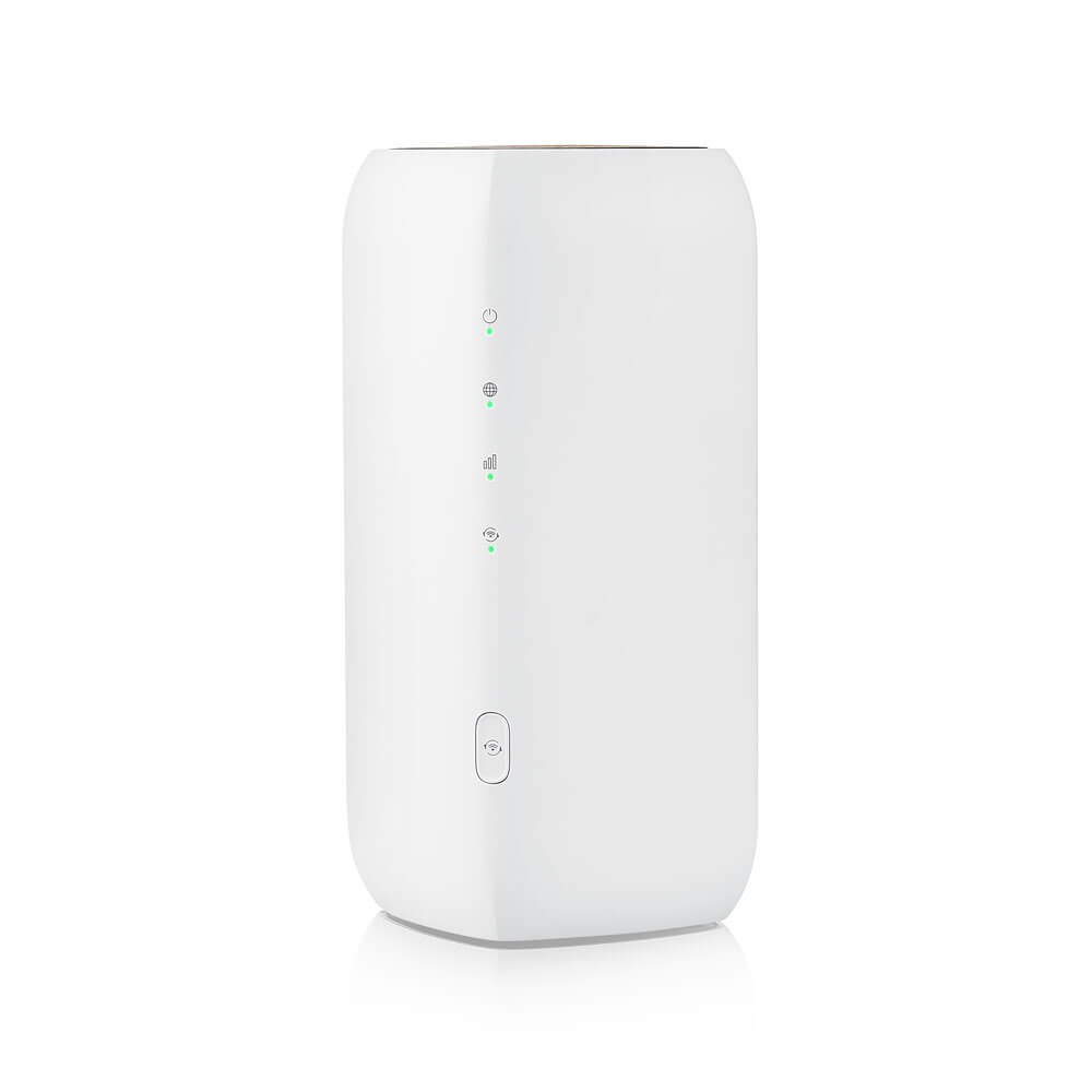 ZyXEL FWA505, 5G NR indoor router, standalone/Nebula with 1 year Nebula Pro license, AX1800 Wi-Fi, 1*GB LAN, EU region